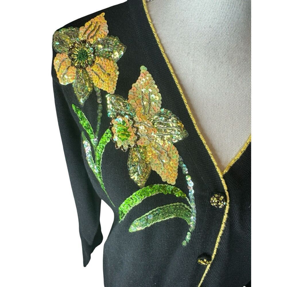 Storybook Knit Floral Butterfly Cardigan Size XS EUC - Picture 2 of 5